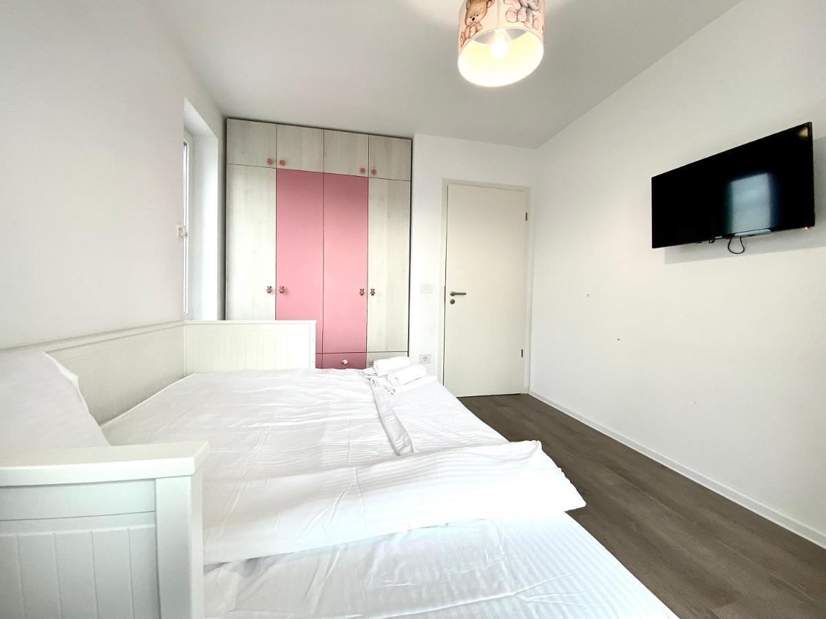 Astoria Apartment - Pet Friendly Braszów Zewnętrze zdjęcie