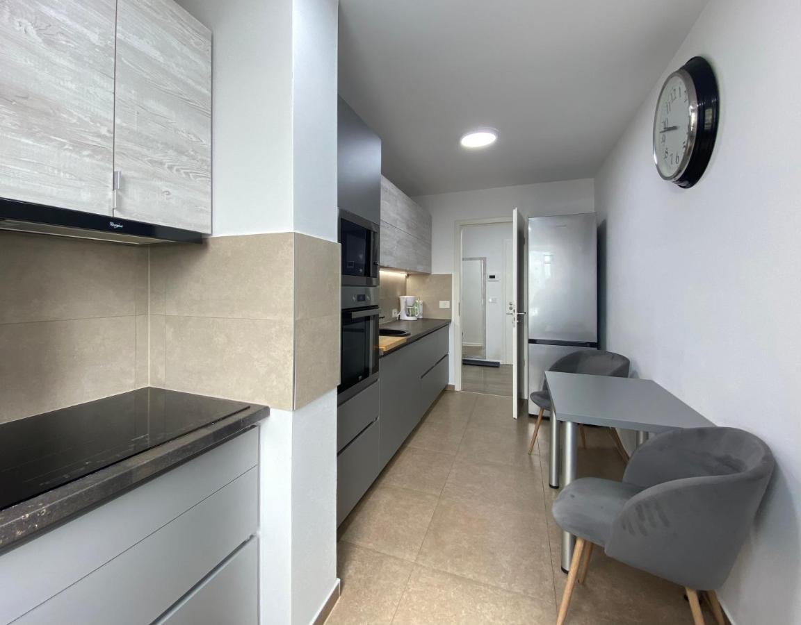 Astoria Apartment - Pet Friendly Braszów Zewnętrze zdjęcie