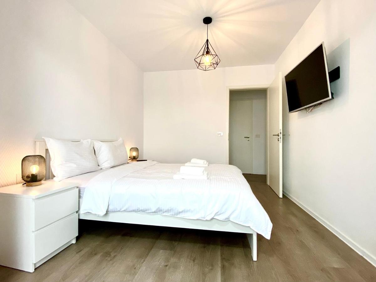 Astoria Apartment - Pet Friendly Braszów Zewnętrze zdjęcie